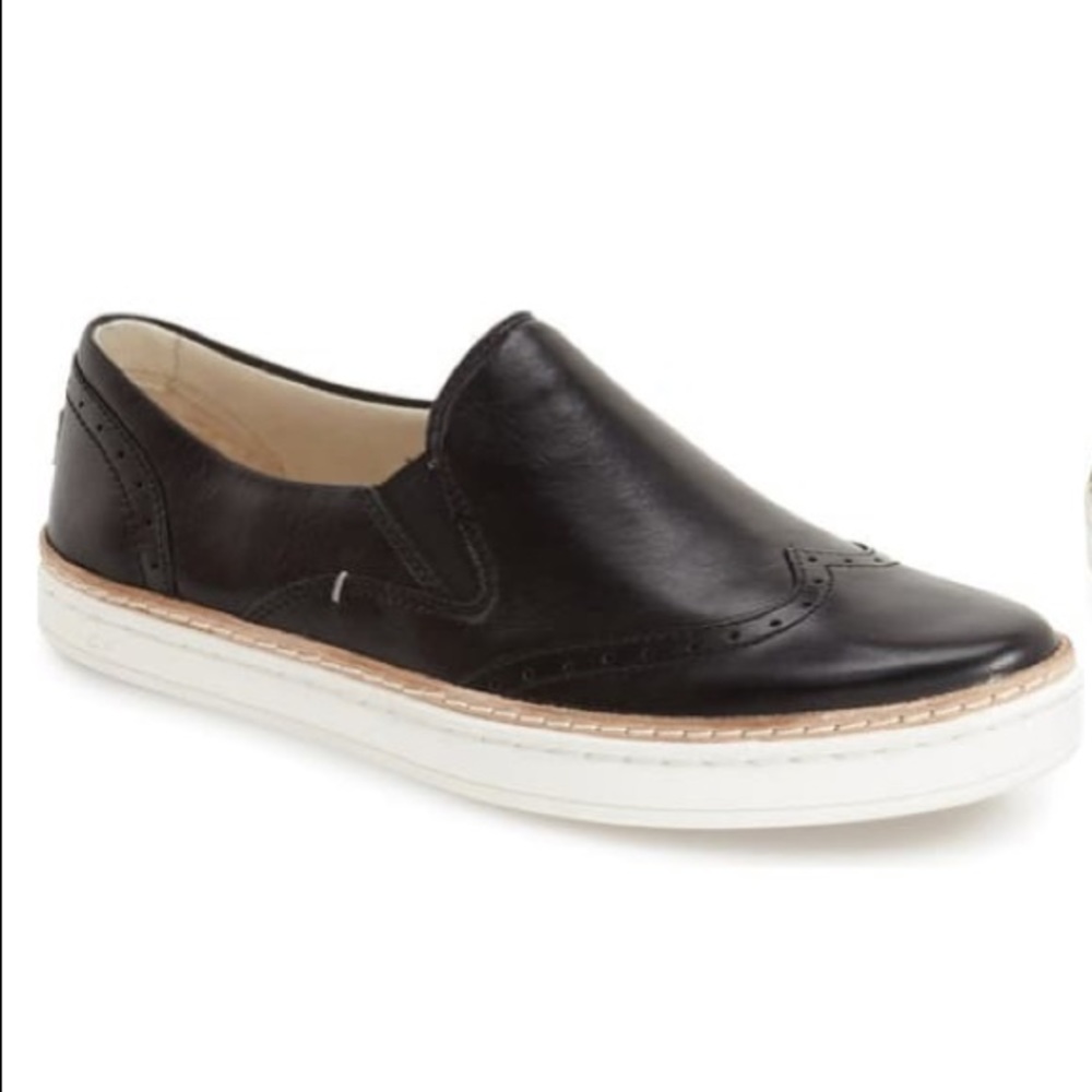 UGG Hadria slip on sneaker